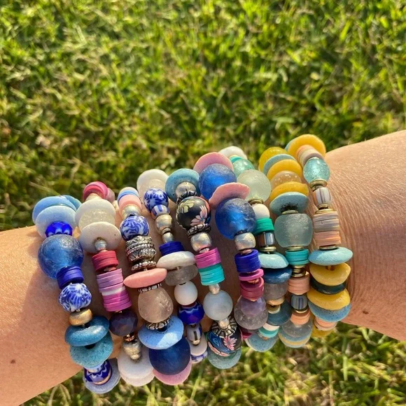 2 piece Handmade bracelet set /stack, in beachy blues. And pinks - Picture 13 of 14